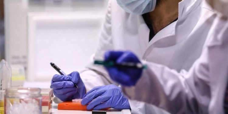 Koronavirüs Bilim Kurulu Üyesi Şener'den ‘Pirola’ varyantı uyarısı: Aşıya dirençli