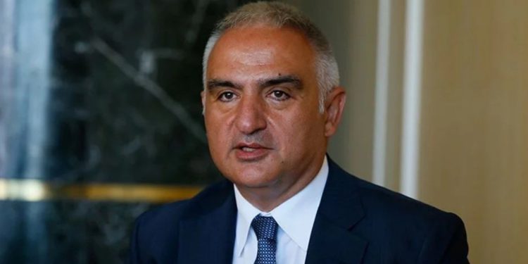 Kültür ve Turizm Bakanı Ersoy'dan 'Kanun Hükmü' açıklaması: "Sanatın gücü kullanılarak terör örgütü propagandası yapılmasına karşıyız"