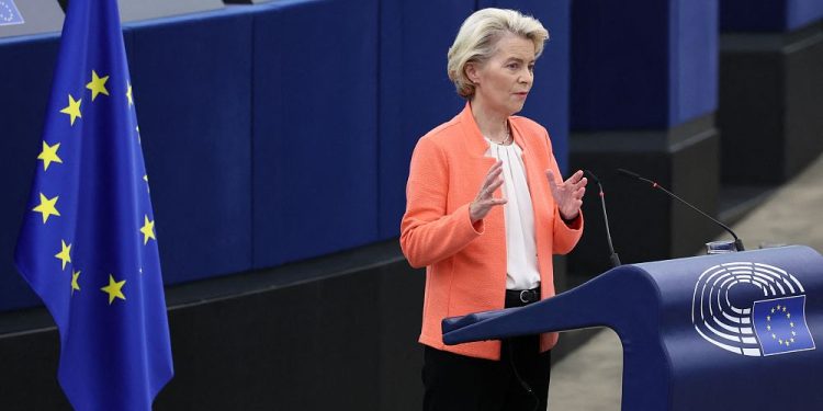 Leyen'den genişleme mesajı: İnandırıcı olmak istiyorsak bir takvimden bahsetmeliyiz