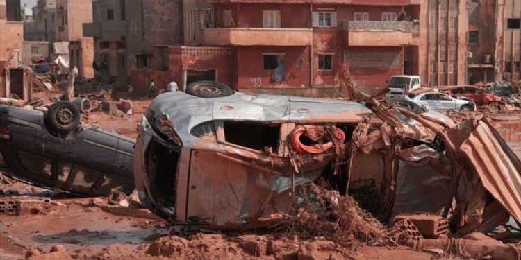 Libya'da sel yıktı geçti, 2 binden fazla kişi öldü
