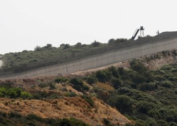 Lübnan ordusuyla İsrail güçleri çatıştı: Göz yaşartıcı gaz ve sis bombası atışları yapıldı