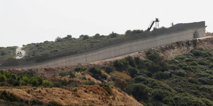 Lübnan ordusuyla İsrail güçleri çatıştı: Göz yaşartıcı gaz ve sis bombası atışları yapıldı