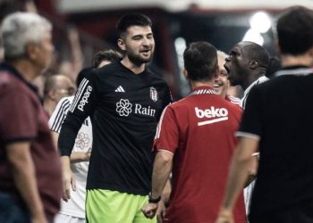 Lucescu'dan Aboubakar'a sert sözler: Bence eğitimine göre davrandı