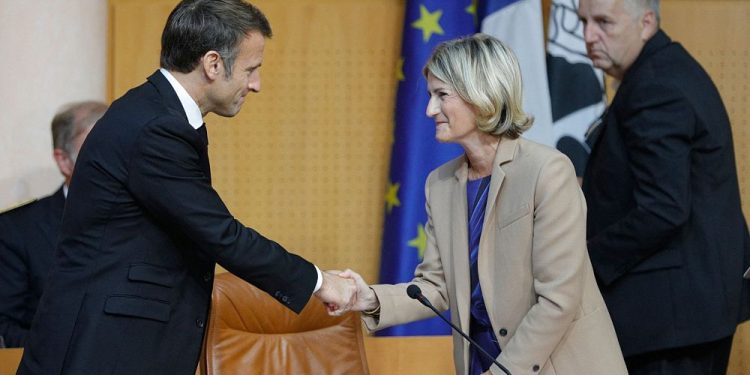 Macron'dan Korsika'ya tarihi hamle: 'Devletten kopmadan özerklik' teklifi