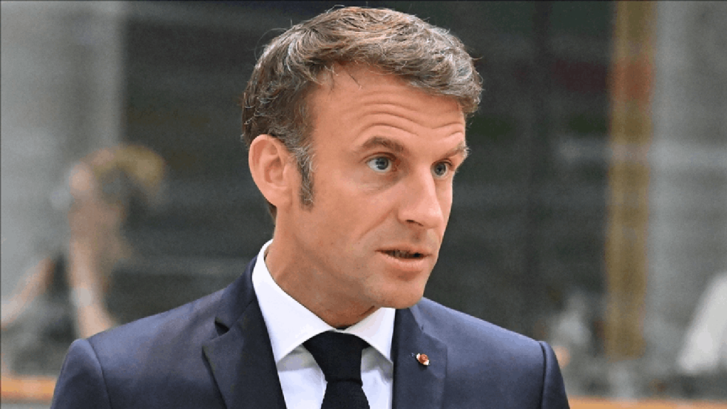 Macron'un yanı başındaki isme 3 yıl hapis