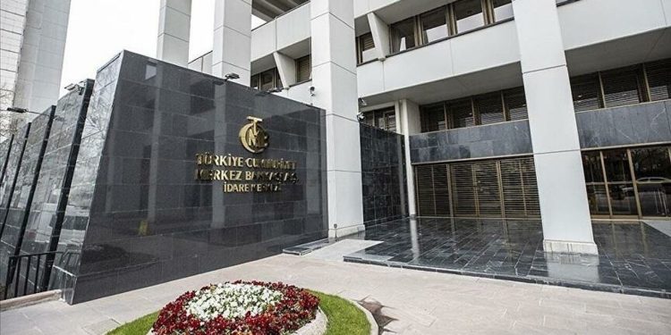 Merkez Bankası faiz kararını bugün açıklayacak: Ekonomistlerin beklentisi ne yönde?