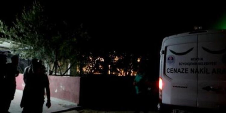 Mersin’den cinnet getiren baba 7 yaşındaki oğlunu öldürdü