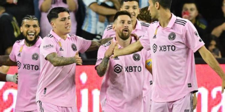 Messi'li Inter Miami, son şampiyon Los Angeles'ı yendi