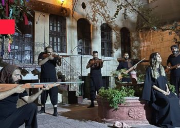 'Mezopotamya Üçlemesi'nden 'Mahmut ile Yezida' Antep'te sahnelendi