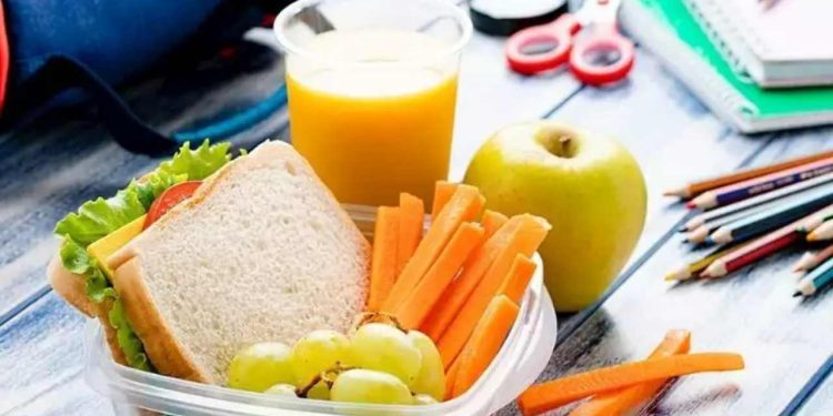 Milli Eğitim Bakanlığı ücretsiz okul yemeğini askıya aldı