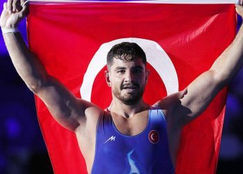 Milli güreşçi Taha Akgül, Dünya Güreş Şampiyonası'nda bronz madalya kazandı