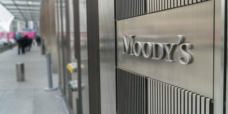 Moody's Türkiye tahminin yükseltti