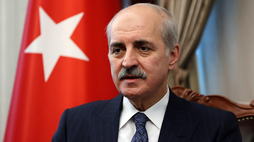 Numan Kurtulmuş: 'Cumhuriyet tarihinin en büyük destek bulmuş projesi imam hatiplerdir'