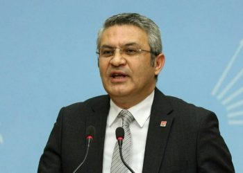 Oğuz Kaan Salıcı’dan 'Kürsüye sekiz kişi çıktı faturayı tek başına Kılıçdaroğlu’na kesemeyiz' çıkışı