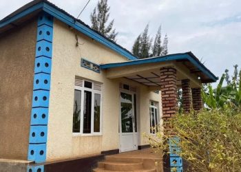 Polis zoruyla tahliye edilince yakalandı: Ruanda'da kirasını ödemeyen adamın mutfağından 10 ceset çıktı