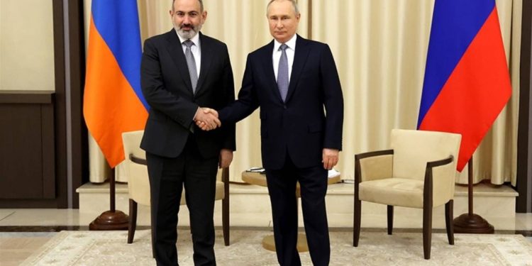 Rusya, Ermenistan’a nota verdi: 'Dost olmayan' adımlar...