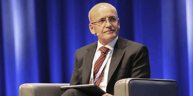 Şimşek'ten enflasyon açıklaması: Parasal sıkılaşma ve seçici kredi sıkılaşmasına gidiyoruz