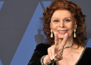 Sophia Loren hastaneye kaldırıldı
