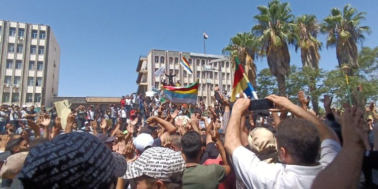 Suriye'de Dürziler ekonomik krize karşı ayakta: 'Suriye çiftlik değil, biz de koyun değiliz'