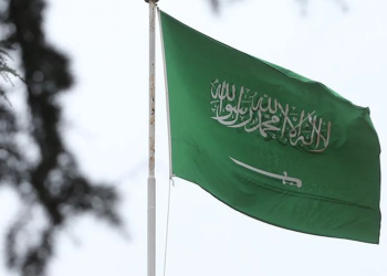 Suudi Arabistan'da iki asker idame dildi