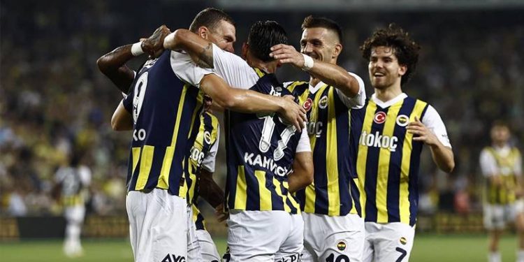 TBMM Dilekçe Komisyonu’na ilginç başvurular: Fenerbahçe dizilişini değiştirsin, her vatandaş memur olsun