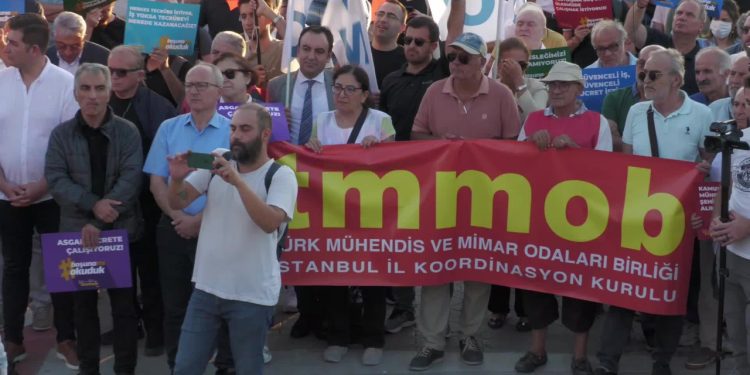 TMMOB'dan İstanbul'da 'Mimar, Mühendis ve Şehir Plancılarının Dayanışma Günü' açıklaması