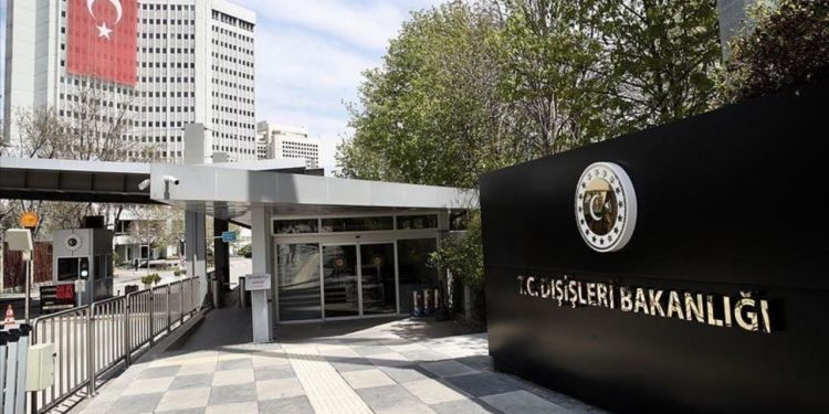 Türkiye, Azerbaycan'ı 'haklı' buldu ama müzakere sürecini işaret etti: Barış ve kalıcı istikrar için yegane yol