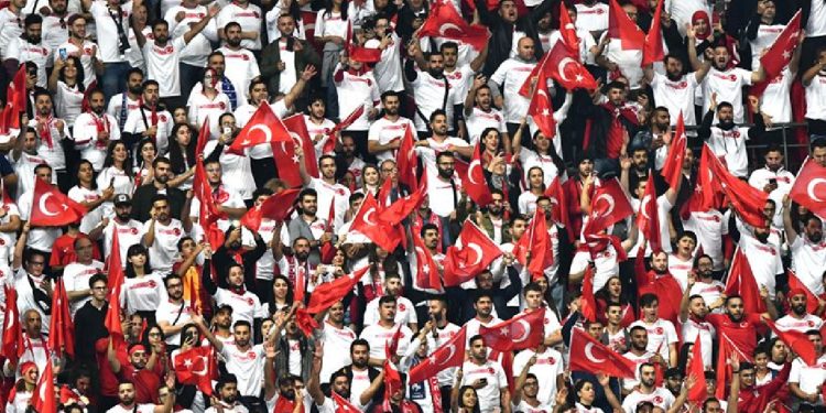 Türkiye, FIFA dünya sıralamasında geriledi!