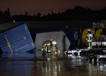 Türkiye'de meydana gelen sellerde en az 6 kişi hayatını kaybetti, 2 kişi kayıp
