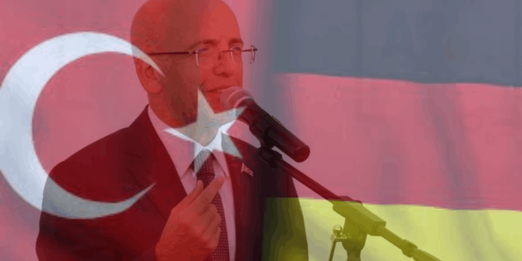 Türkiye'nin Almanya'da yatırımcı arayışı: 'Para politikalarında rasyonaliteye dönmüş olmak yeterli görülmüyor'