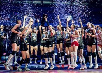 Üç siyasi partiden Filenin Sultanlarına "tebrik" yok!