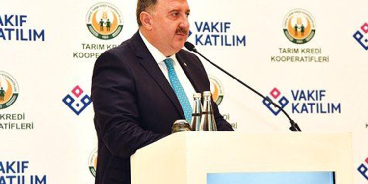 Vakıf Katılım Genel Müdürü İkram Göktaş istifa etti