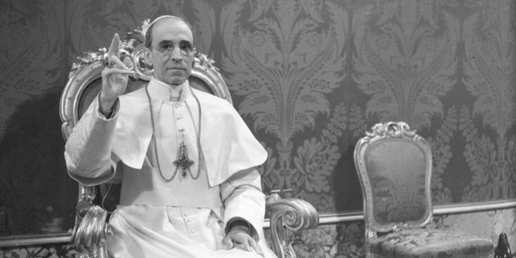 Yeni belge Vatikan'ı yalanladı: Papa Pius Yahudi soykırımına dair ayrıntılı bilgiye sahipti