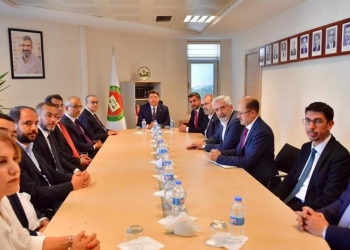 Yılmaz Tunç’a, Tahir Elçi’nin dosyası soruldu