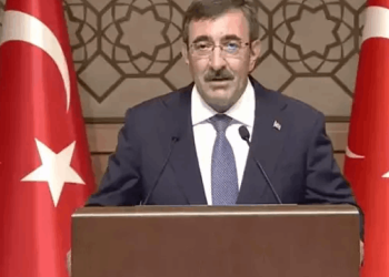 Yılmaz'dan OVP sunumunda kara tablo: Enflasyon yıl sonunda yüzde 65 olacak; Dolar/TL 2026'da 47,8 lira olacak