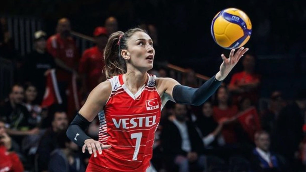 'Yüzüne asit atacağım' demişti: Milli voleybolcu Hande Baladın'ı tehdit eden sanığa tahliye