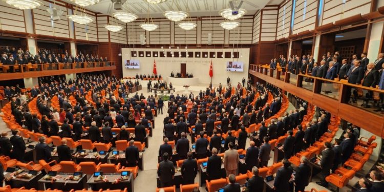 Yeni anayasa tartışmaları ışığında Cumhuriyet’in anayasaları