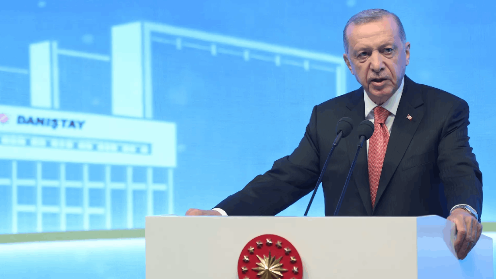 21 yıldır iktidarda olan Erdoğan: 'Adliyenin kapısını adaletin kapısı haline getirmeye çalışmayı sürdüreceğiz'