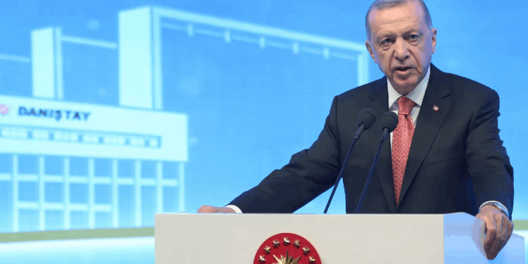 21 yıldır iktidarda olan Erdoğan: 'Adliyenin kapısını adaletin kapısı haline getirmeye çalışmayı sürdüreceğiz'