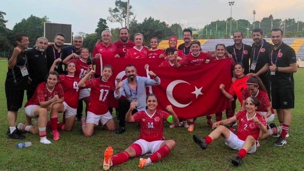 4. İşitme Engelliler Dünya Futbol Şampiyonası'nda, Türkiye Kadın Milli Takımı ikinci oldu