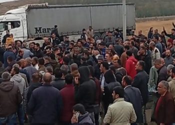 Agirî’de Hayvan Borsası kapatıldı, besiciler eylem yaptı