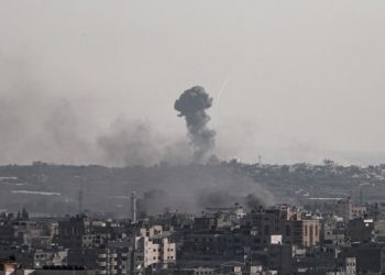 İsrail kara operasyonu başlattığı Gazze’de kaos