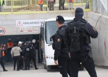 Limak Holding’e bağlı inşaat işçileri gözaltına alındı