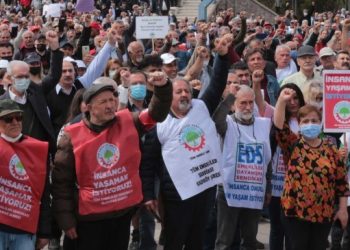 Tüm Emekli-Sen: 5 bin TL ikramiye iktidarın ayıbıdır