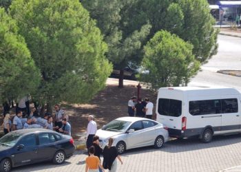 Yemek zamlarını protesto eden öğrenciler gözaltına alındı