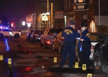 ABD’de silahlı saldırı: En az 22 ölü