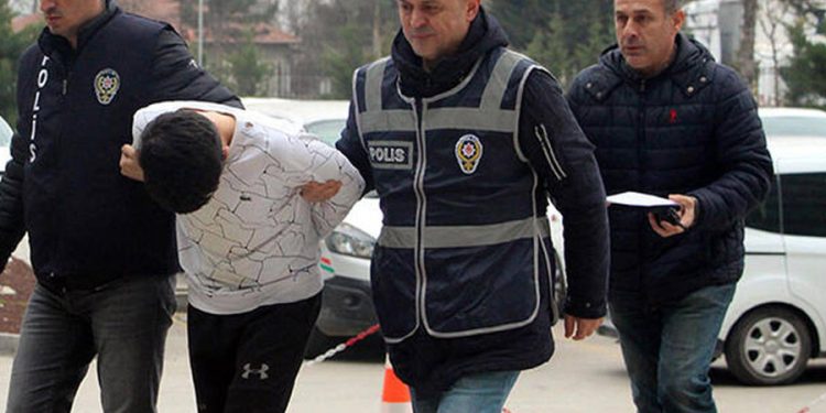 7 yaşındaki çocuğu kaçırıp fidye isteyen sanığa ‘İyi hal’ indirimliyle tahliye