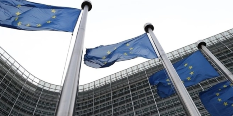 AB: Gazze'de insani durum vahim, desteğimizi azaltmamız değil artırmamız lazım