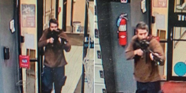 ABD'de silahlı saldırı: En az 22 ölü, 60'a yakın yaralı