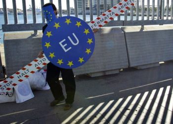 AB'ye üye ülkeler, iltica ve göçmenlik politikasında anlaşmaya vardı